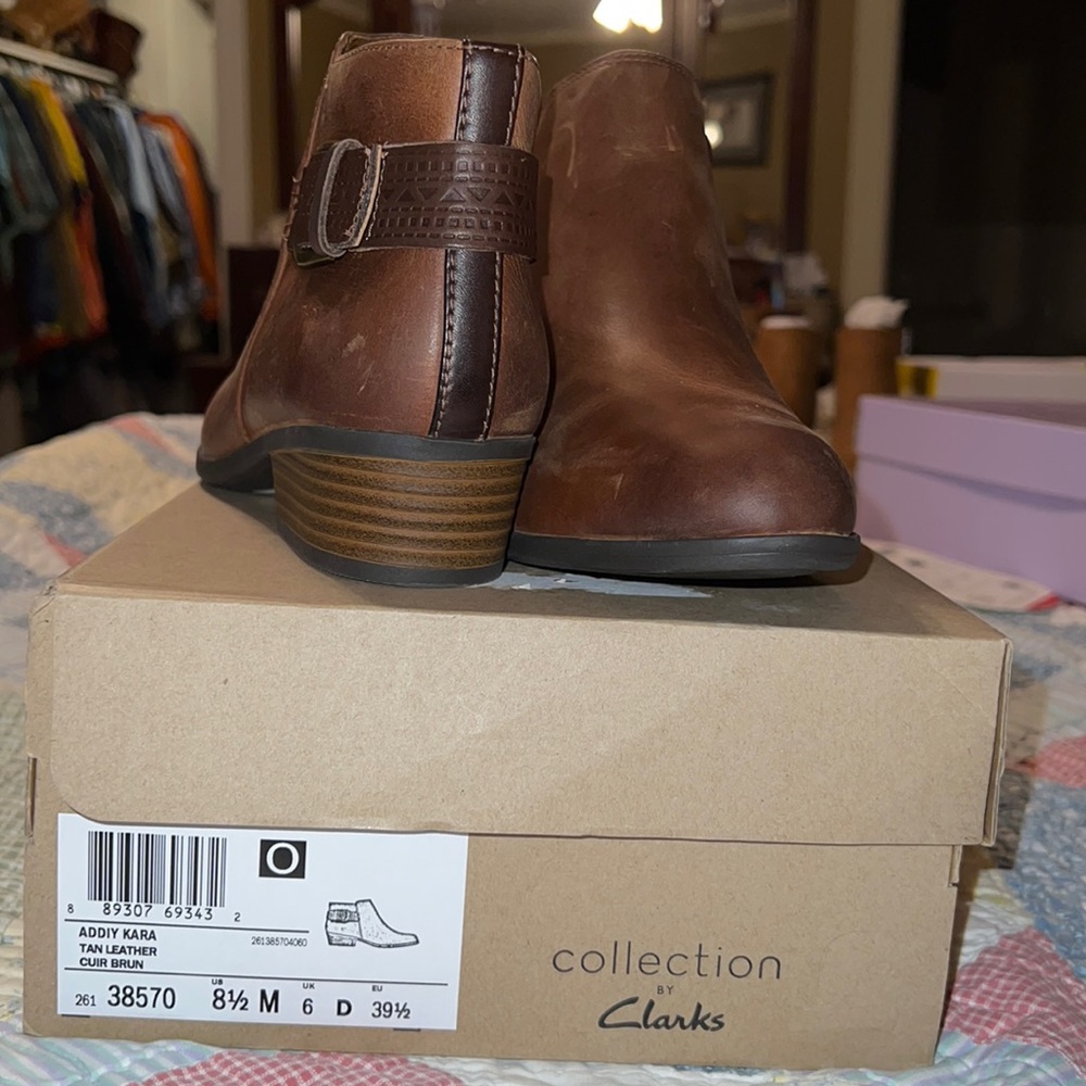 NEW WITH ORIGINAL BOX LEATHER BOOTIES BY CLARKS
